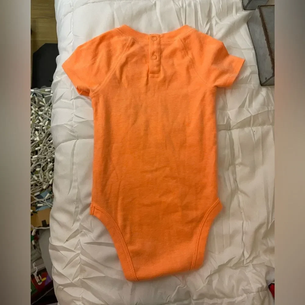 Disney's The Lion King Simba Baby Boy Bodysuit by Jumping Beans size 12 months